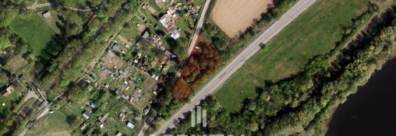 Prodej pozemků o celkové výměře 2 083 m2 v k.ú. Dolní Suchá