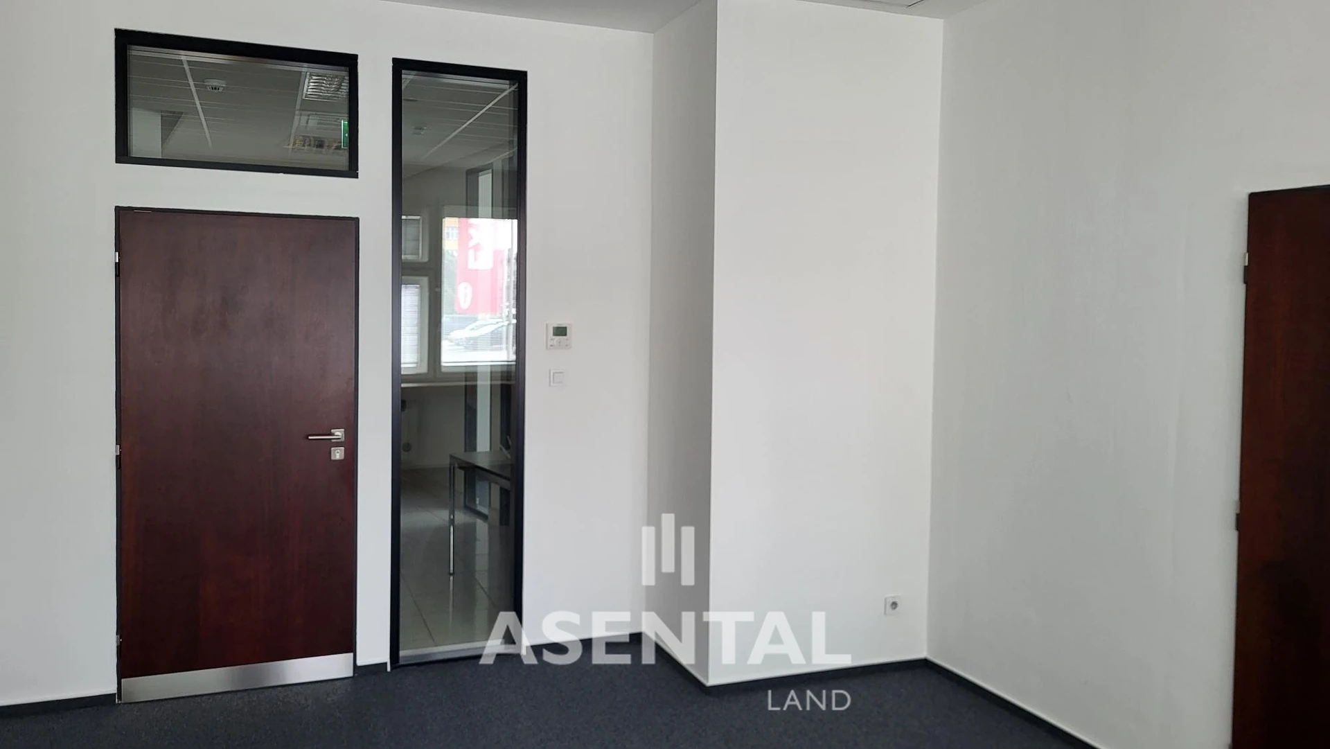 Pronájem kancelářských prostor, 124 m²