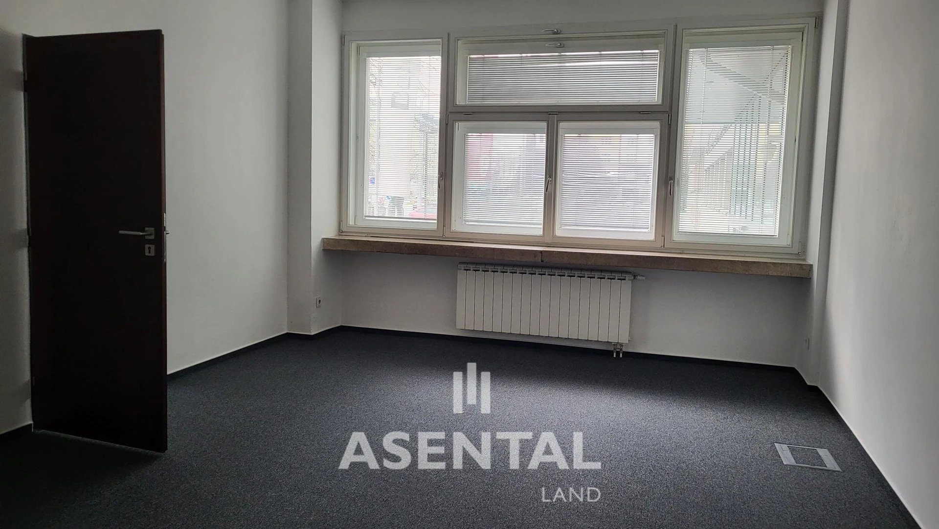 Pronájem kancelářských prostor, 124 m²