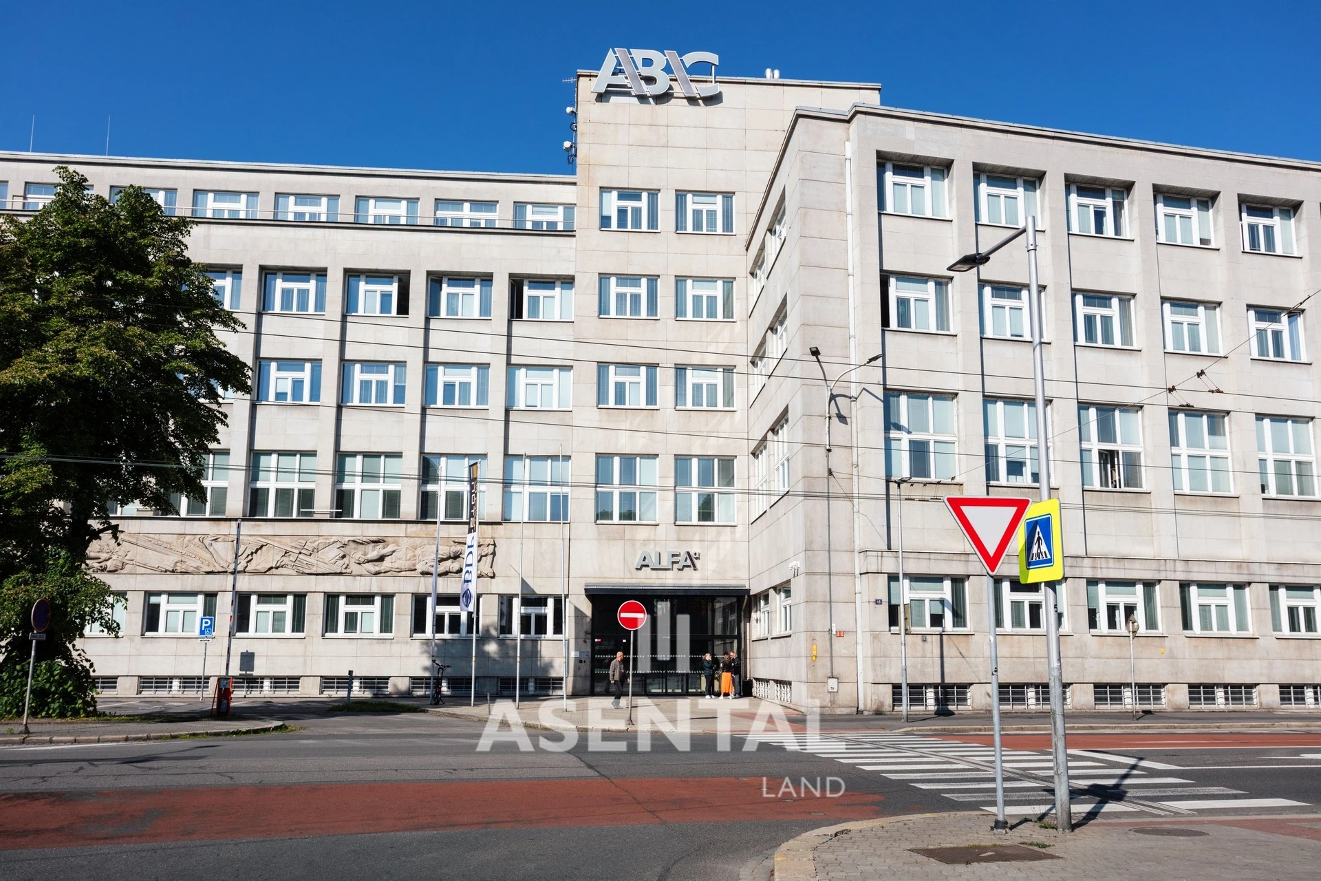 Pronájem kancelářských prostor 35 m² – ABC ALFA, Prokešovo náměstí, Ostrava