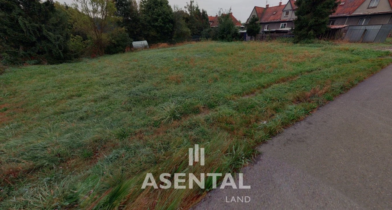 Prodej pozemků o výměře 1 495 m² v k.ú. Petřvald u Karviné
