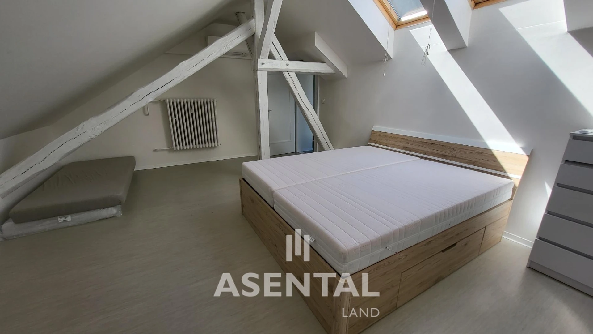 pronájem vybaveného manažerského bytu o velikosti 143m²
